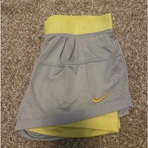 Women’s small Nike Dri Fit running shorts